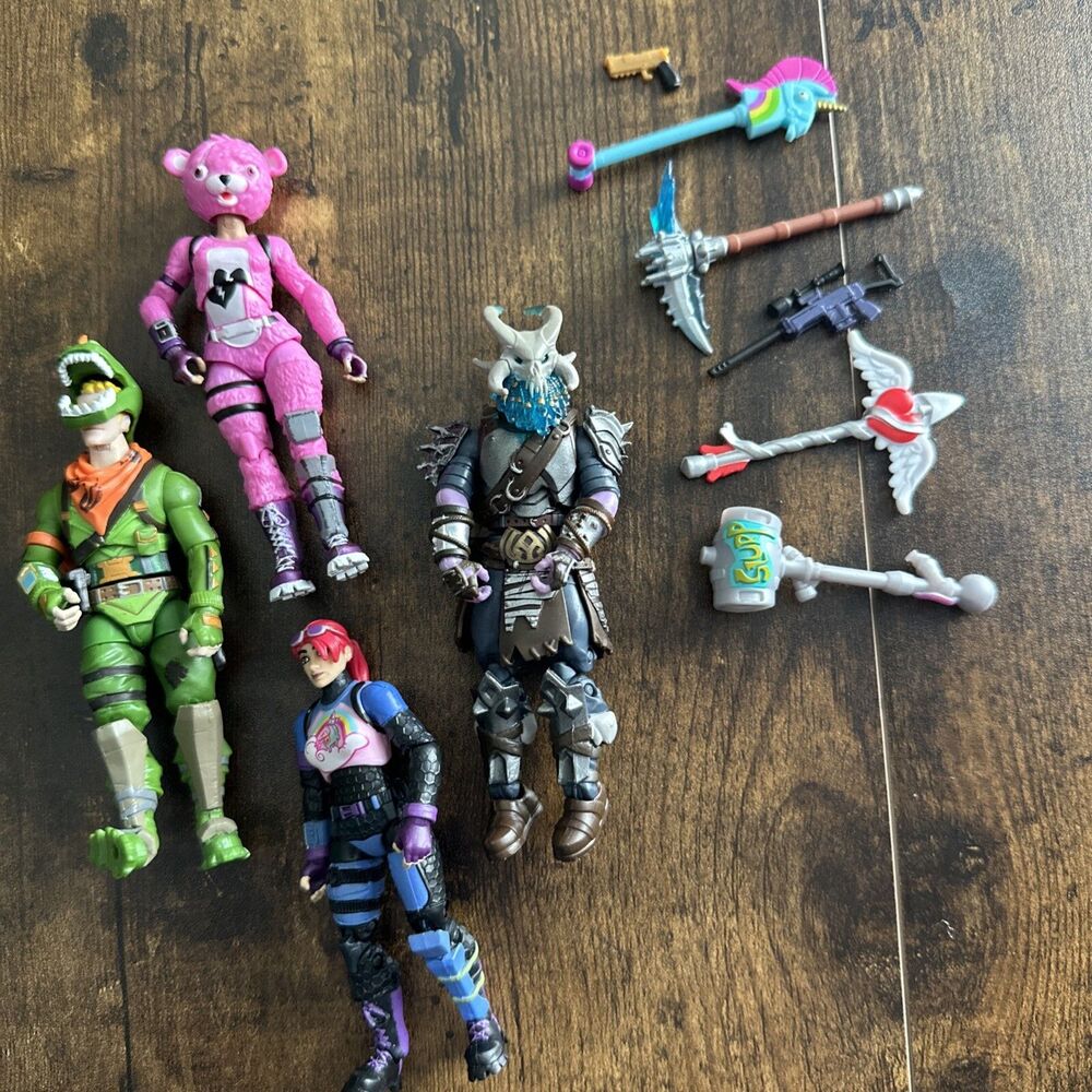 Jazwares Fortnite Squad Mode 4 Figure Pack
